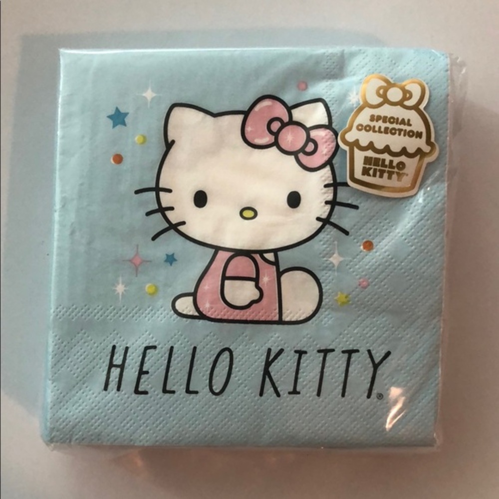 Hello Kitty sky Blue Party beverage Napkins nwt 2 packs of 40 napkins